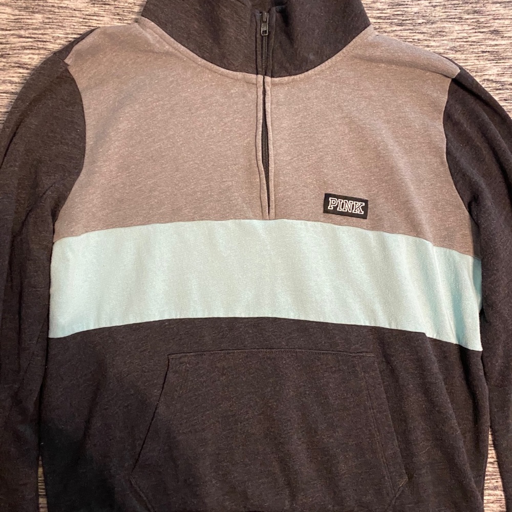 PINK Sweatshirt